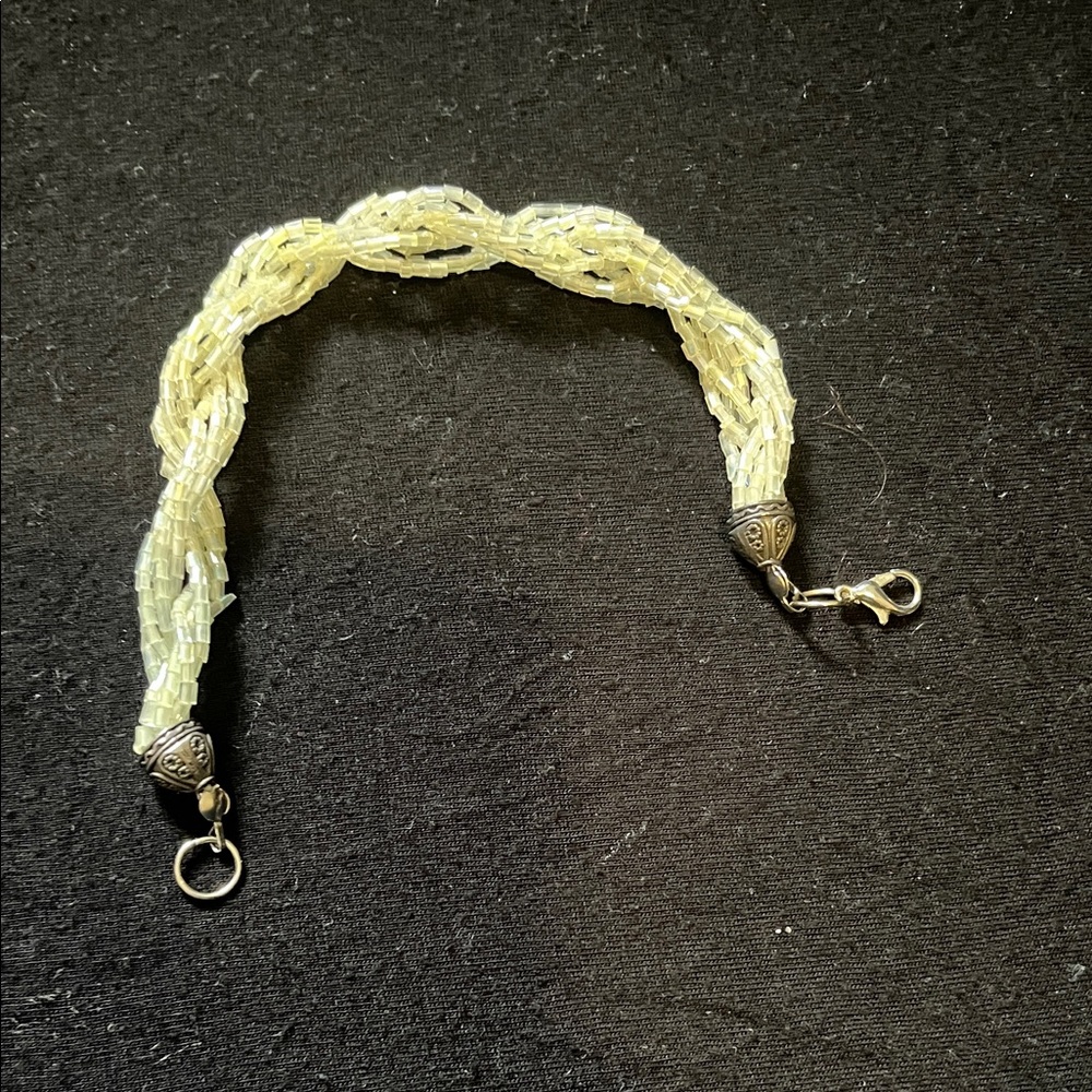 Elegant Beaded Bracelet